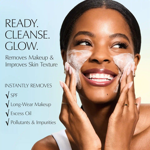 DayWear Glow Boost Gel Cleanser - 4.2 oz.
