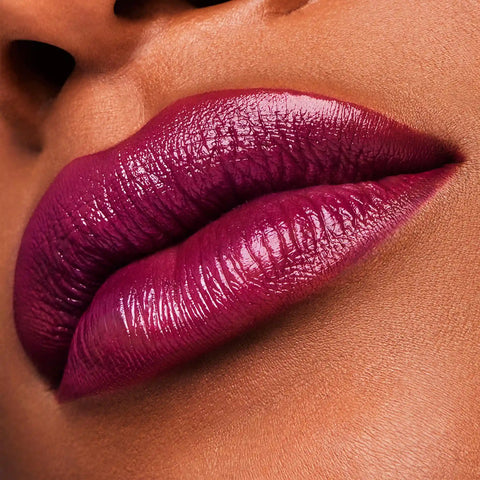 Pure Color  Creme Lipstick - 840 Show Stopper - 0.12 oz.