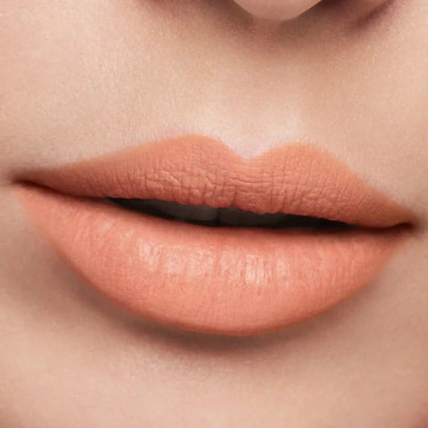 Pure Color  Creme Lipstick - 840 Show Stopper - 0.12 oz.