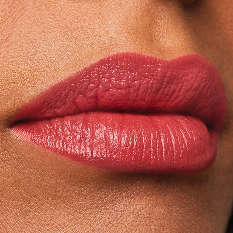Pure Color  Creme Lipstick - 840 Show Stopper - 0.12 oz.
