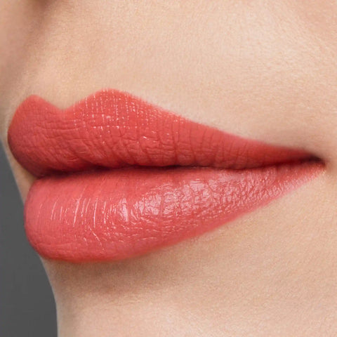 Pure Color  Creme Lipstick - 840 Show Stopper - 0.12 oz.