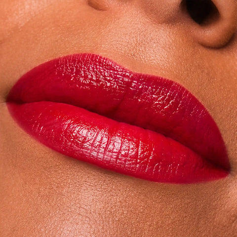 Pure Color  Creme Lipstick - 840 Show Stopper - 0.12 oz.