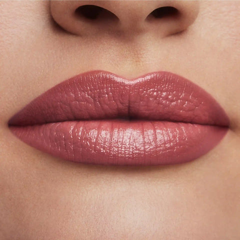 Pure Color  Creme Lipstick - 840 Show Stopper - 0.12 oz.