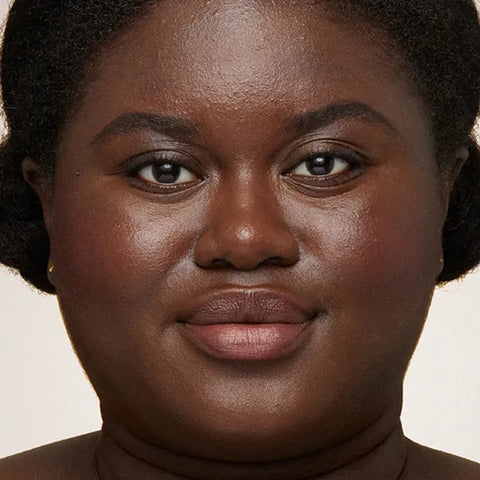 Double Wear Sheer Long-Wear Foundation SPF 19